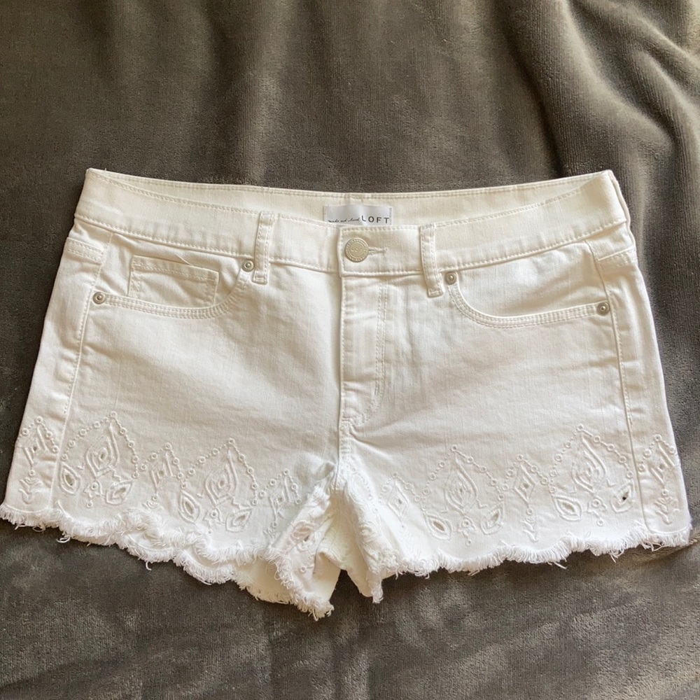 LOFT White Denim Detailed Shorts